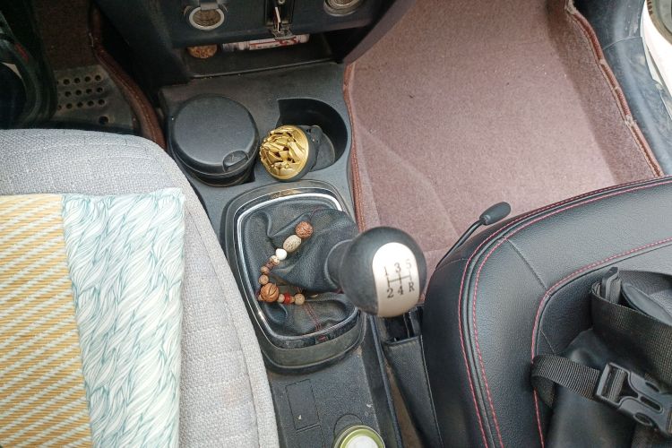 长城M4 2014款 1.5L 手动舒适型中控内饰18