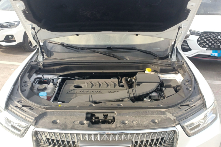 哈弗H6 2021款 1.5T 自动都市版机舱底盘24