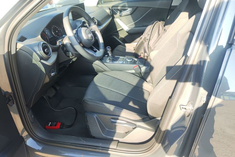 奥迪Q2L 2020款 35 TFSI 进取动感型局部细节19