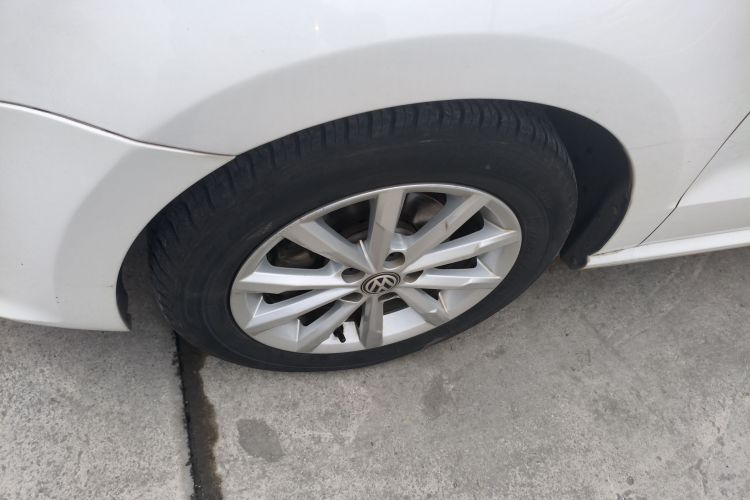 大众 Polo 2014款 1.6L 自动豪华版车身外观6007