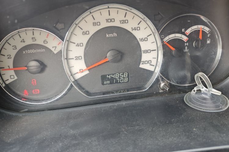 五菱汽车 五菱宏光 2013款 1.5L S豪华型中控内饰15