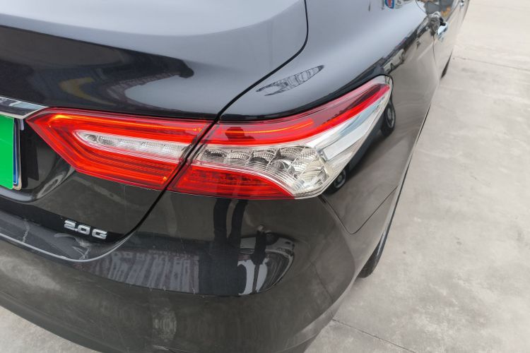 丰田 凯美瑞 2019款 2.0G 豪华版 国VI车身外观6006