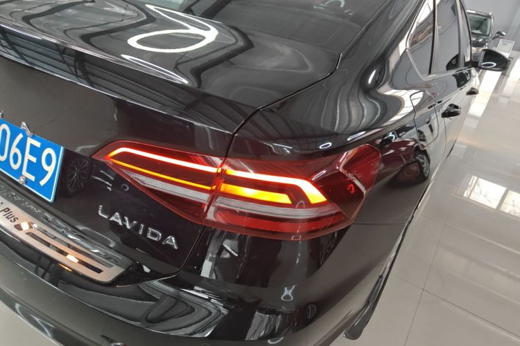 大众 朗逸 2021款 1.5L 自动视野版车身外观9