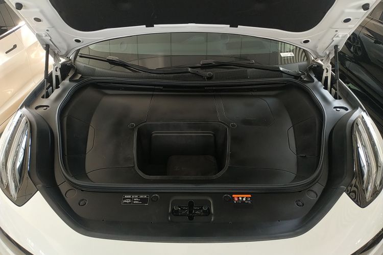 极氪001 2022款 超长续航单电机 WE版局部细节24