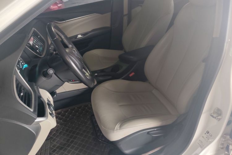 别克 英朗 2019款 15T 双离合互联精英型 国V中控内饰19