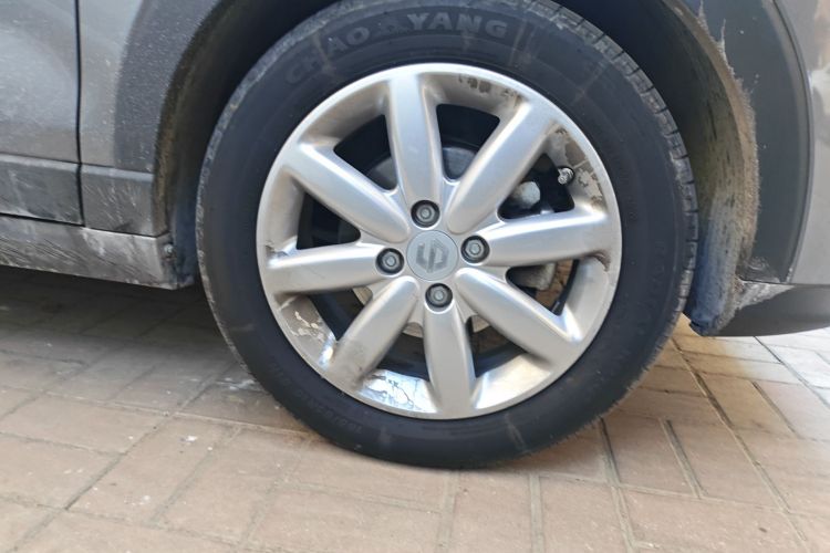 零跑汽车 零跑T03 2022款 星钻版车身外观10