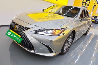 雷克萨斯ES 2023款 200 卓越版