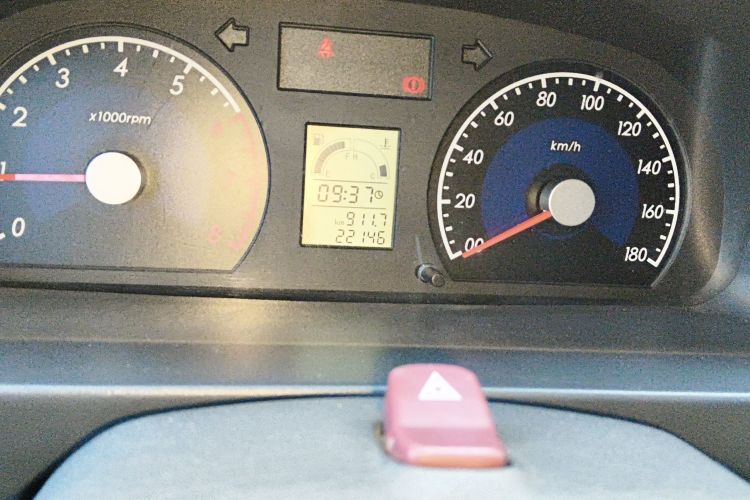 铃木 北斗星 2016款 1.4L 手动超值型中控内饰15