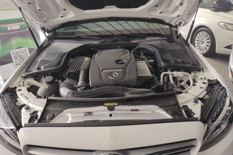 奔驰C级 2018款 C 200 L 运动版局部细节24