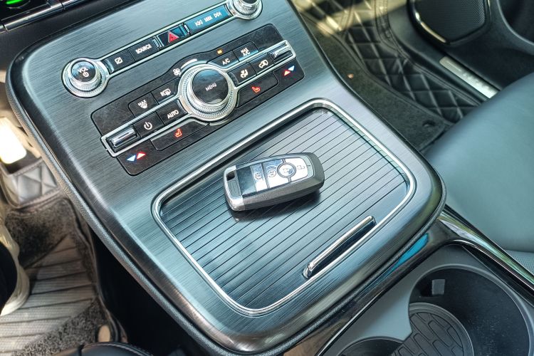 林肯 航海家 2021款 2.0T 四驱尊享版中控内饰11