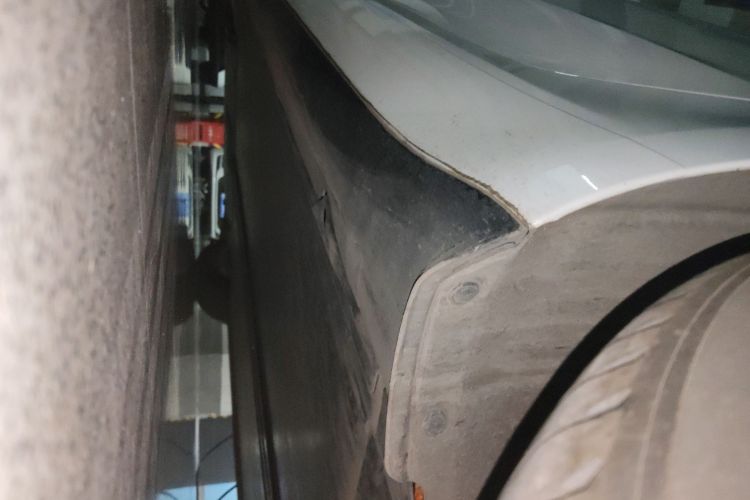 特斯拉 Model 3 2023款 后轮驱动版局部细节9003