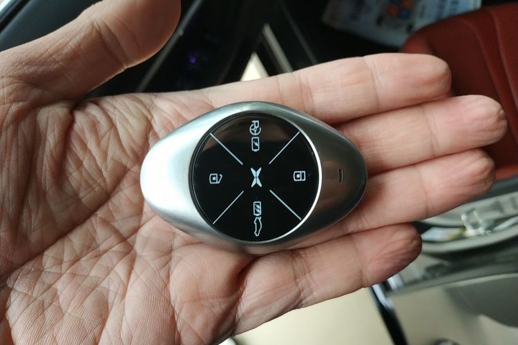 小鹏P7 2022款 480N+中控内饰7001