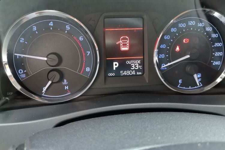 丰田 卡罗拉 2017款 改款 1.2T S-CVT GL-i中控内饰15