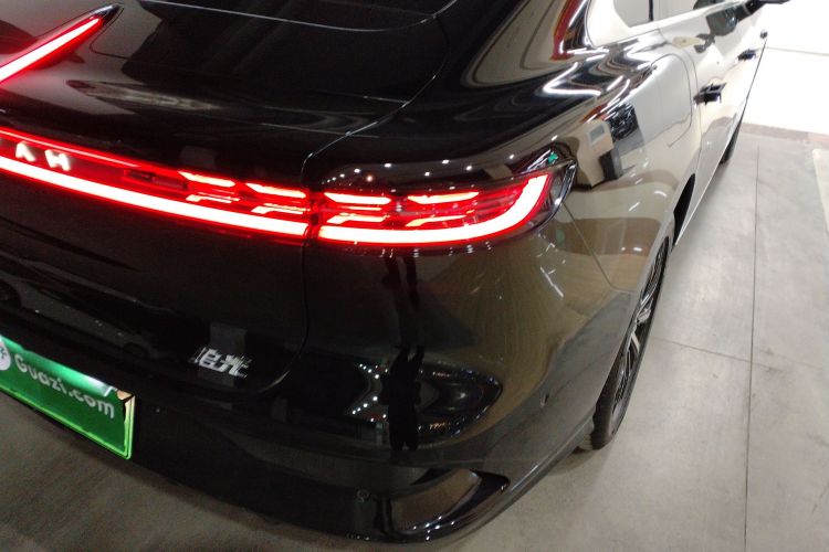 岚图汽车 岚图追光 2024款 PHEV 四驱超长续航行政版车身外观9