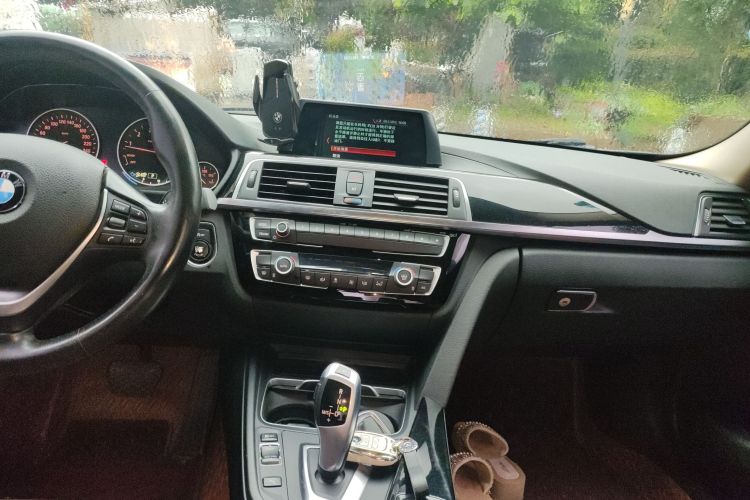 宝马3系 2018款 320Li 时尚型中控内饰16