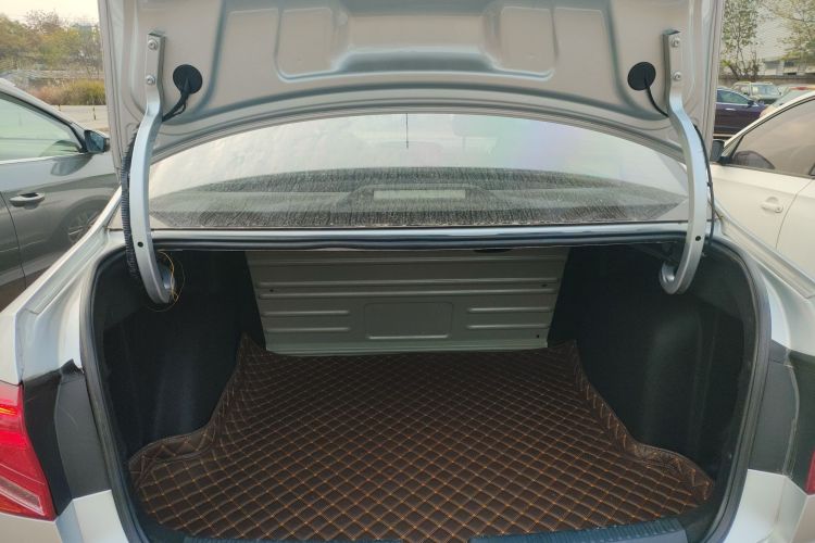 大众 捷达 2019款 梦想版 1.5L 手动时尚型局部细节23