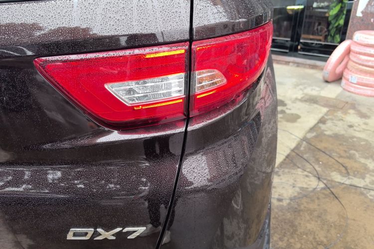 东南DX7 2018款 1.5T 自动荣耀版车身外观9