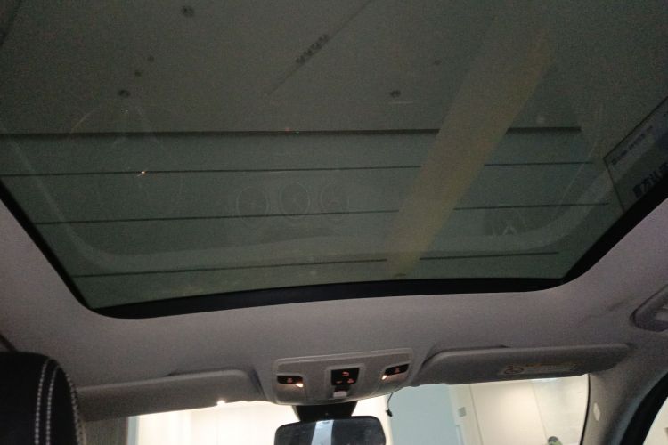 奔驰GLA 2015款 GLA 200 时尚型局部细节22