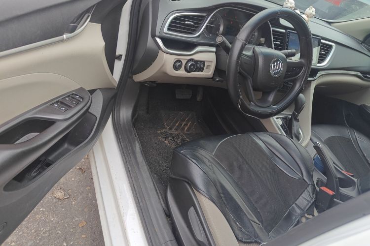 别克 英朗 2015款 15N 自动进取型中控内饰20