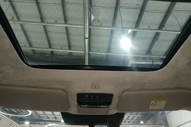 日产 探陆 2024款 380VC-TURBO 四驱智驾版 7座局部细节22