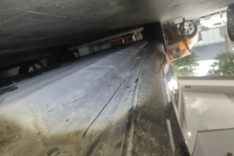 奔驰R级 2014款 R 320 4MATIC 豪华型局部细节9001