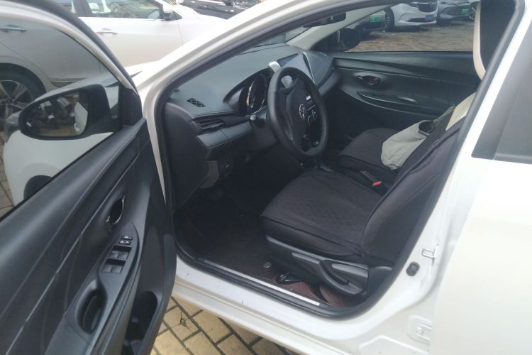 丰田 YARiS L 致炫 2016款 改款 1.5E CVT魅动版中控内饰20