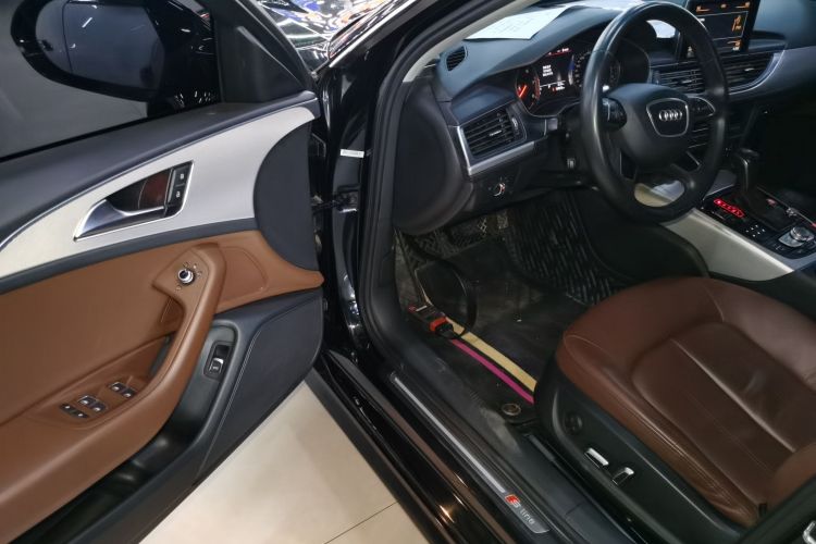 奥迪A6L 2018款 30周年年型 35 TFSI 时尚型中控内饰7003