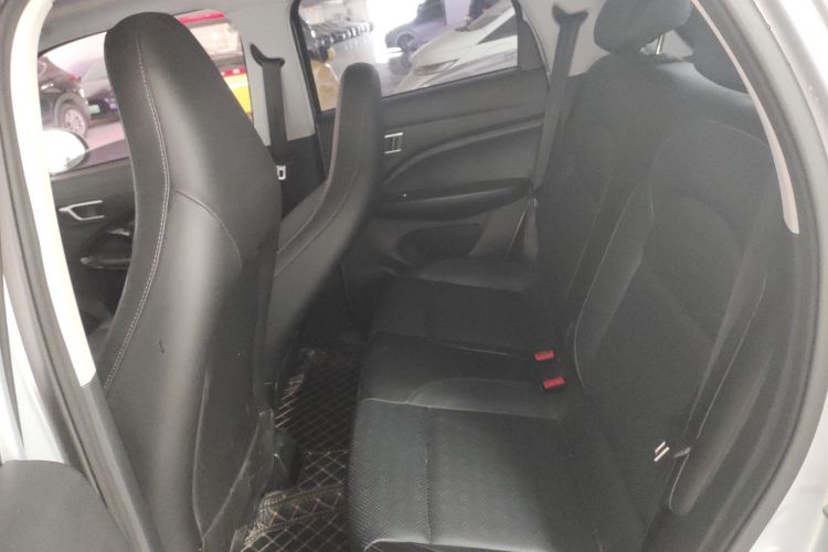 零跑汽车 零跑T03 2022款 星钻版中控内饰7004