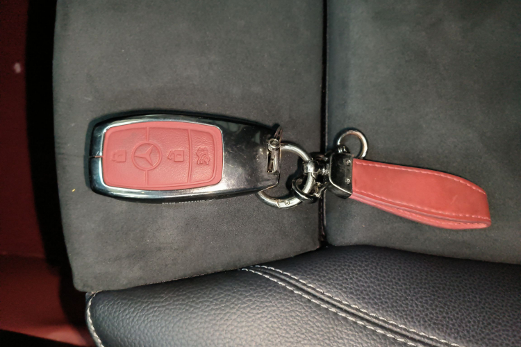 奔驰A级 2019款 A 180 L 运动轿车中控内饰7001