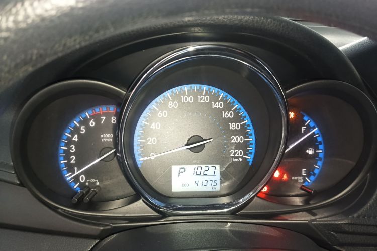 丰田 威驰FS 2017款 1.5L CVT锋驰版局部细节14