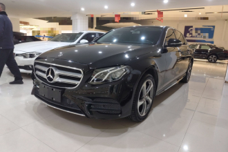 奔驰E级 2017款 E 300 L 运动豪华型