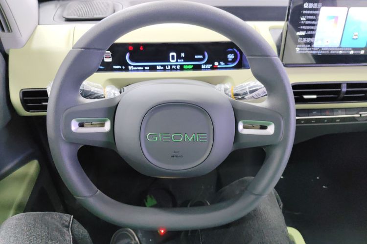 吉利银河 2024款 熊猫mini 200km 耐力熊局部细节13