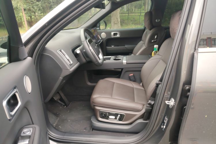 理想汽车 理想L9 2022款 Max局部细节19