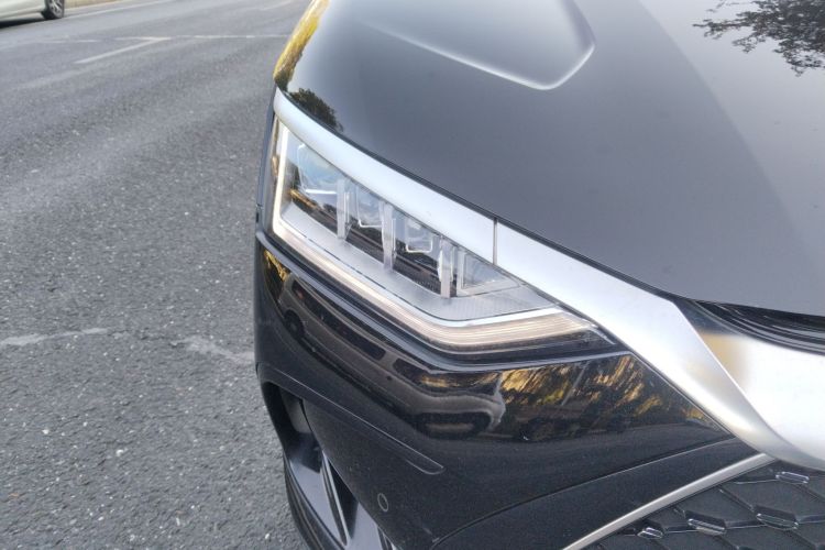 比亚迪 汉 2022款 DM-i 121KM 尊荣型车身外观8