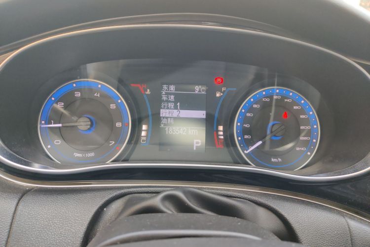 菲亚特 菲翔 2015款 1.4T 自动尊享版中控内饰14