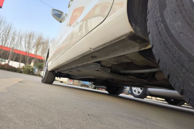 大众 捷达 2015款 1.4L 手动时尚型局部细节9002