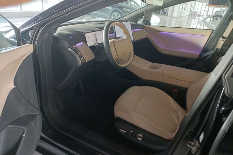 小鹏P7+ 2024款 长续航 Max中控内饰7003