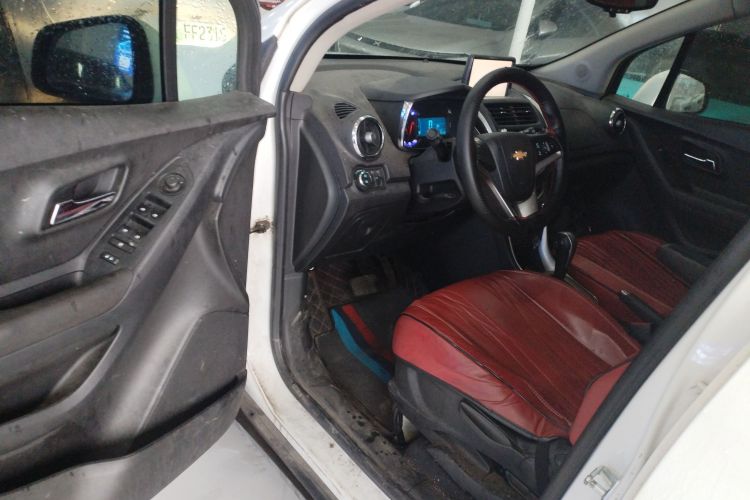 雪佛兰 创酷 2014款 1.4T 自动两驱豪华型中控内饰7003