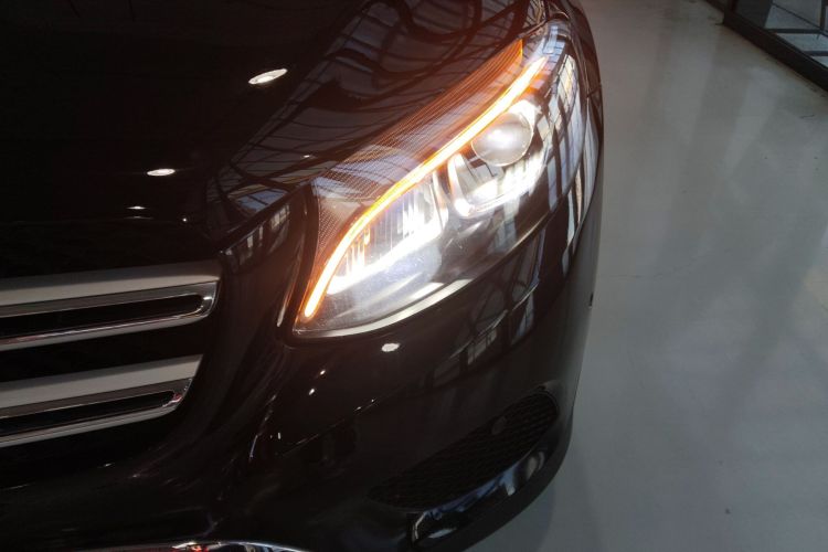 奔驰GLC 2018款 GLC 200 4MATIC局部细节36