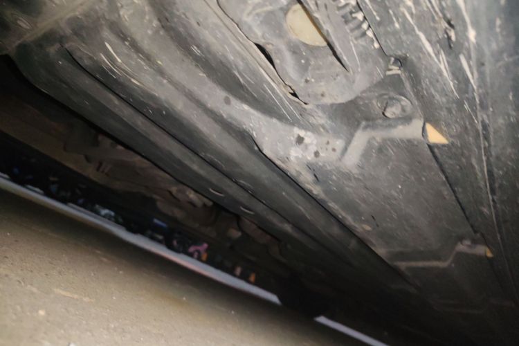 奔驰R级 2010款 R 350 L 4MATIC局部细节9004