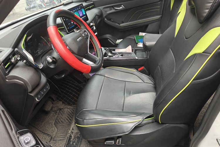 哈弗赤兔 2021款 激擎版 1.5T 黄金兔中控内饰19