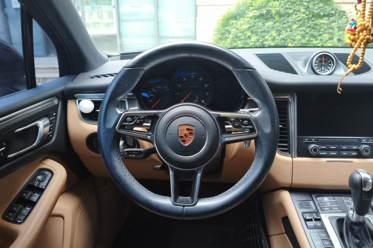 保时捷 2017款  Macan 2.0T局部细节13