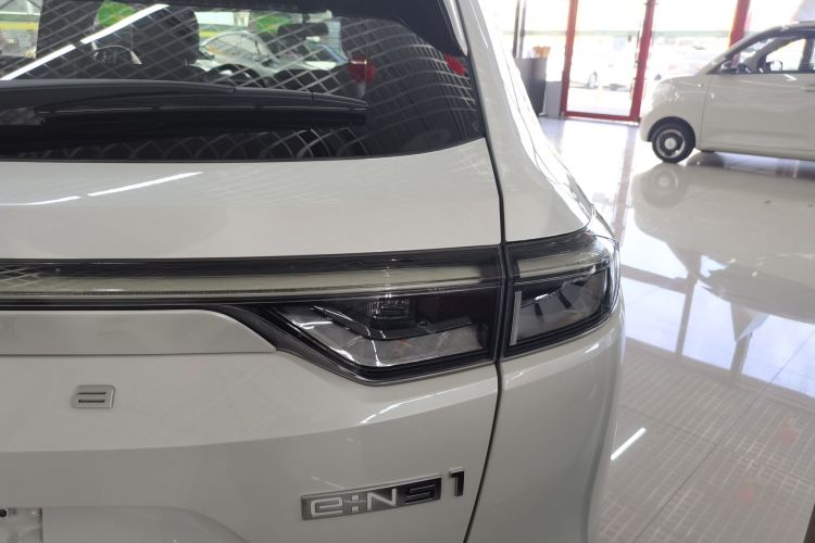 本田e:NS1 2022款 e型版车身外观9