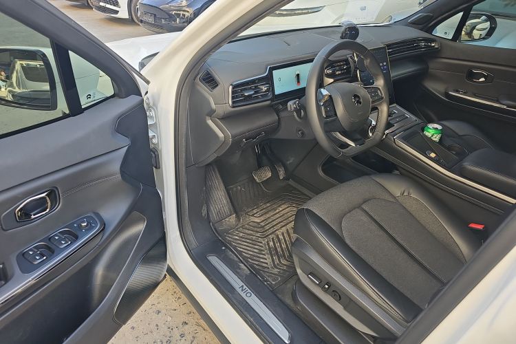 蔚来EC6 2020款 605KM 运动版中控内饰20