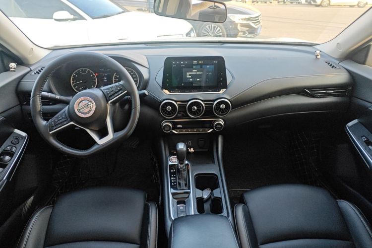 日产 轩逸 2022款 1.6L XL CVT悦享版中控内饰12