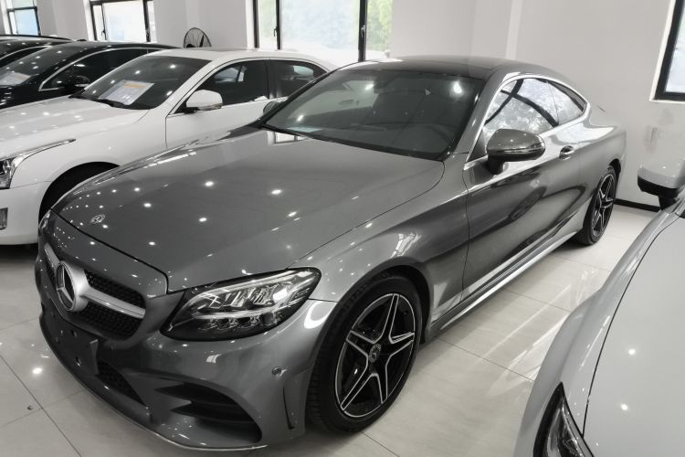 奔驰C级(进口) 2020款 C 260 轿跑车车身外观4