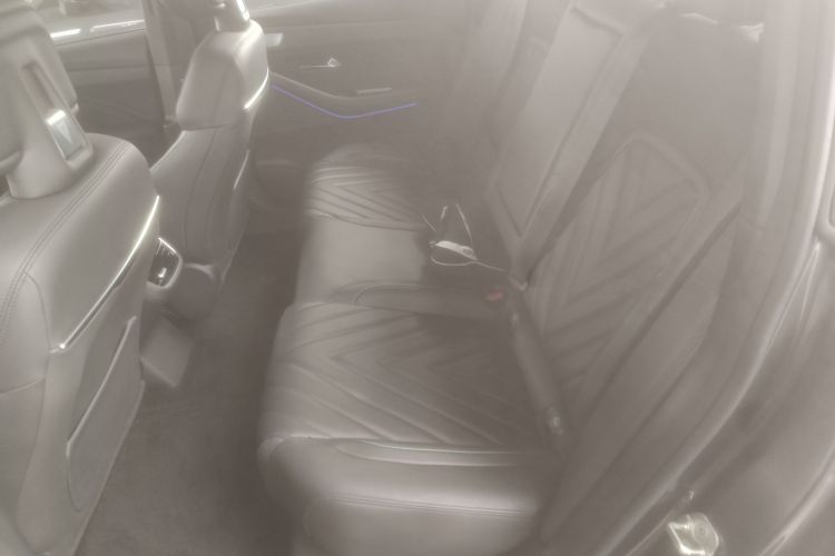 深蓝汽车 深蓝SL03 2023款 200Max增程版中控内饰21