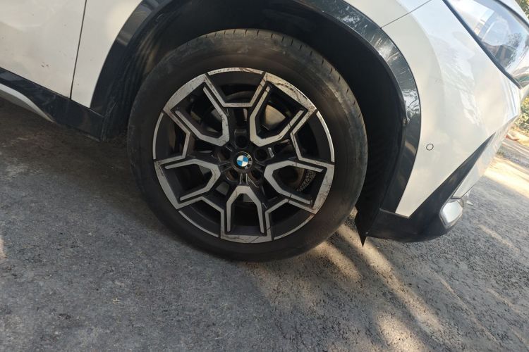 宝马X1 2023款 sDrive25Li X设计套装车身外观10