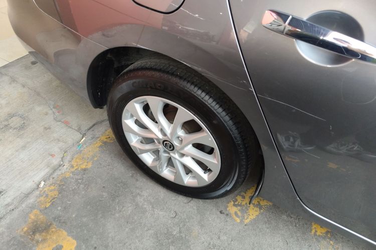 日产 轩逸 2022款 经典 1.6XL CVT豪华版车身外观6005