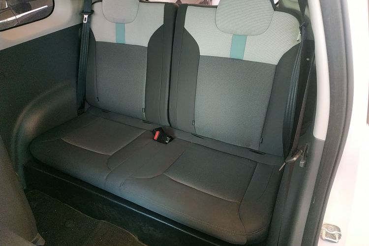 长安启源 长安Lumin 2022款 155km 清甜款中控内饰21